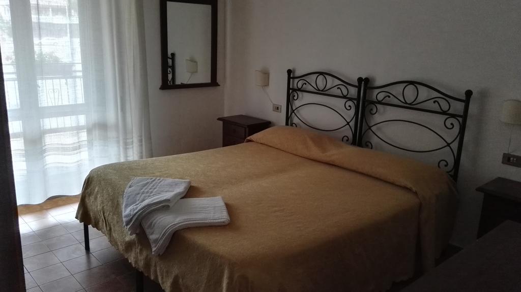 Hotel La Mimosa Capalbio Esterno foto